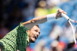 China Open: बीच मैच में फैन को लगा मेदवेदेव का शॉट, बीच मैच में डिस्क्वालिफाई, फाइनल में पहुंचे जोकोविच