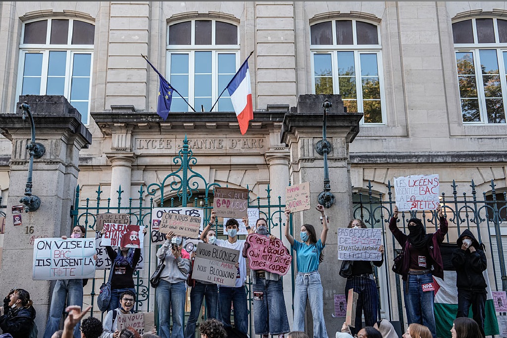 School protests sweeping France cause ‘heaviest toll in decades’