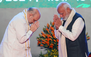 पीएम मोदी ने अमित शाह को दी जन्मदिन की शुभकामनाएं, आंतरिक सुरक्षा, नक्सल मुक्ति और नशा मुक्त भारत के प्रयासों की सराहना की