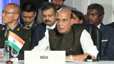 रक्षा मंत्री राजनाथ सिंह ने दोहराई आसियान की केंद्रीय भूमिका, बताया- ‘एक्ट ईस्ट और इंडो-पैसिफिक विजन का आधार’