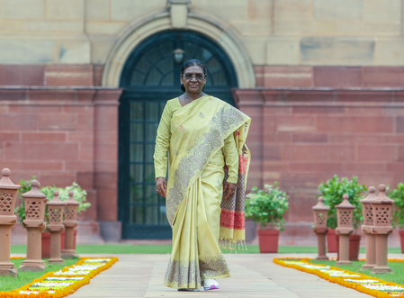 राष्ट्रपति मुर्मु ने छह राज्यों के राज्यपालों की नई नियुक्तियों और स्थानांतरण को दी हरी झंडी